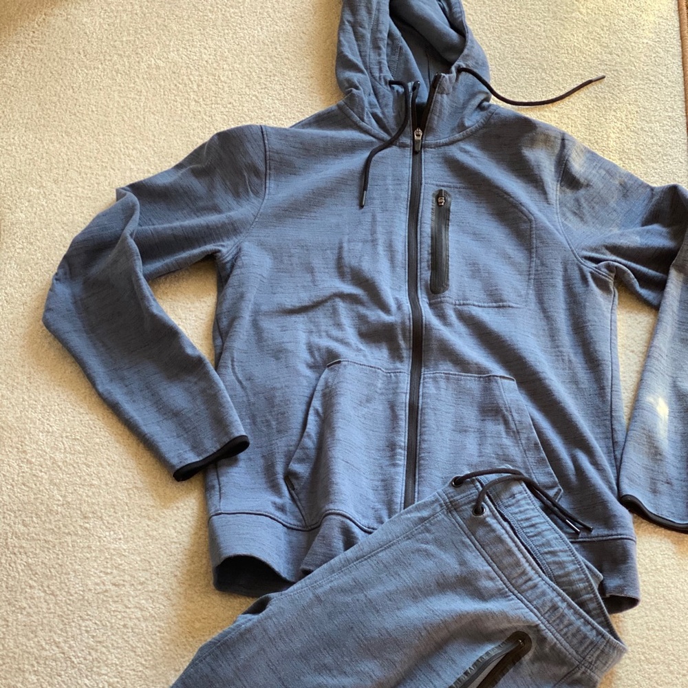 OLD NAVY ACTIVE 2 PIECE MENS FITTED SWEATSUIT